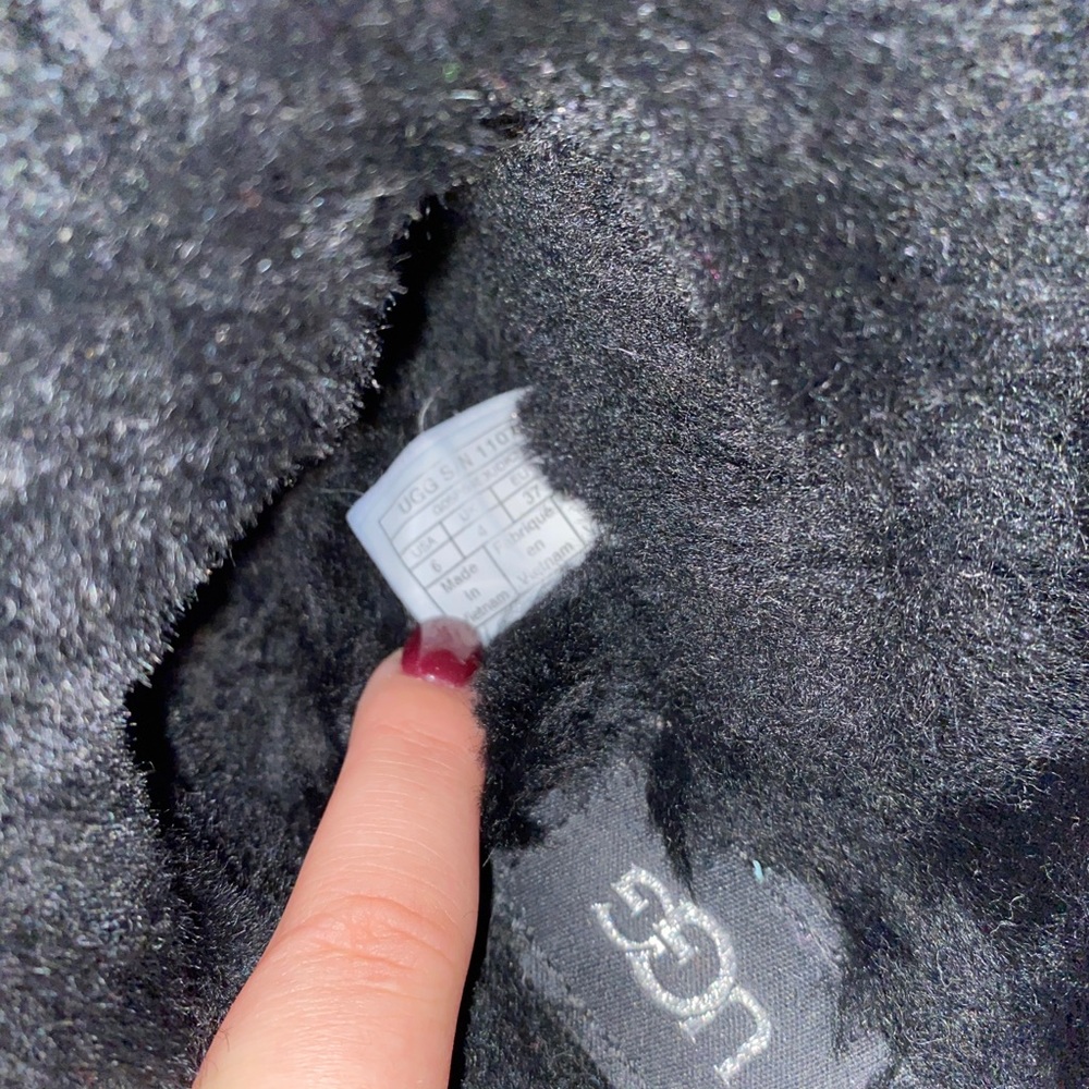 Sparkly Ugg - image 5